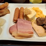 海のホテル島花 - ベーコン、ウインナー、鮭、玉ねぎ等