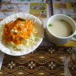 ドアリカプレス - サラダ、スープ