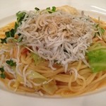 パスタフローラ - 釜揚げしらすと桜えびのパスタ