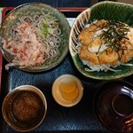 名水手打ちそば お清水 - おろし醤油カツ丼とおろし蕎麦