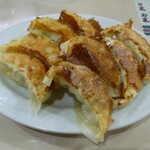 Shimmi Kaku - 餃子