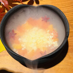 ラ・ヴァガボンド - 紅葉　冷凍パッションフルーツをかけた直後