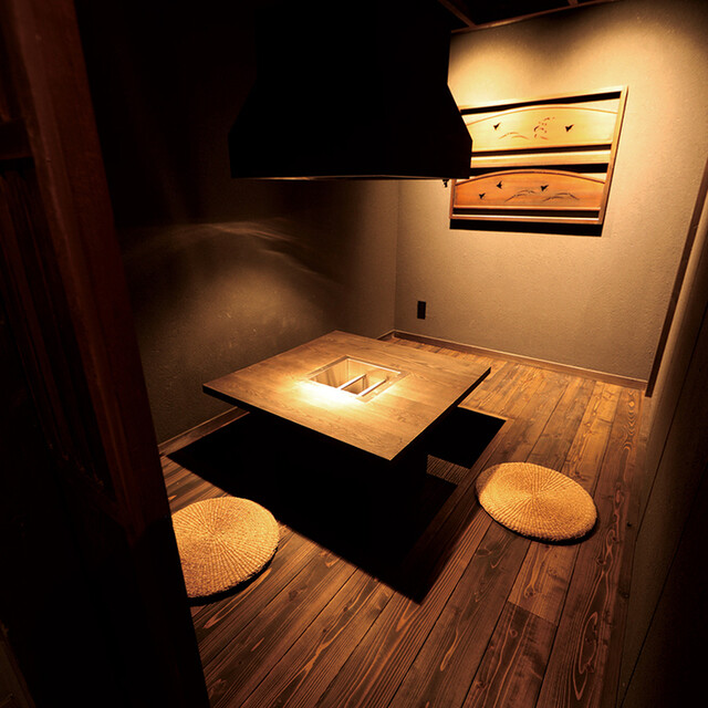 座席 : 郷土の囲炉裏 火座 岐阜駅玉宮店 - 名鉄岐阜/居酒屋 | 食べログ