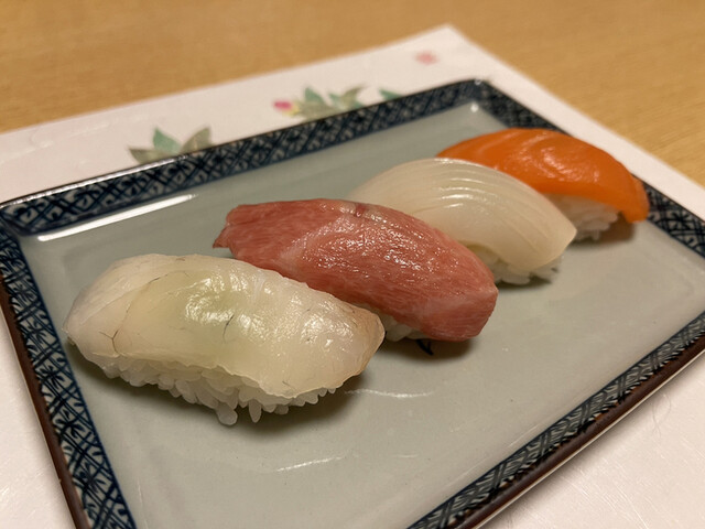 Sushi Sekiguchi