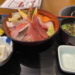 海鮮市場 漁屋 - 