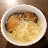 京鼎樓 HANARE店 - 椎茸もスープも絶品〜♬