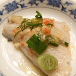 Juukeihanten - 旬の魚のネギ生姜炒め