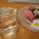 向井酒の店 - 魚が、肴が旨いと、お酒も旨い。