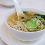 家全七福酒家 - 《當日麪（このひのむぎ）》"金腿湯麪（きんくわハムいりしるそば）"