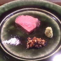 肉割烹 五平 - 鹿刺し