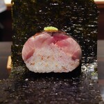 郷土料理 嗣味 - 鯖棒鮨の海苔巻き