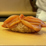 鮨駒 - 宮城産赤貝紐挟み