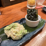 すず家 - アボカドポテトサラダ、韓国のり付き