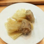 飯田商店 - ワンタン（正直、つけ麺には不要だったかも）