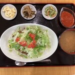 Wagaya - みんな大好き、タコライス定食。ボリューム感あり。700円！！