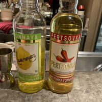 ゴドノフ東京 丸ビル店 - 