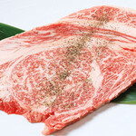 熟成ホルモンと焼肉 肉次郎 - どでかーカルビ