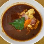 木多郎 - ベーコンエッグカレーのアップ