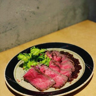 【主打肉菜精致】使用福岛牛、伊达鸡、富士山猪肉◎