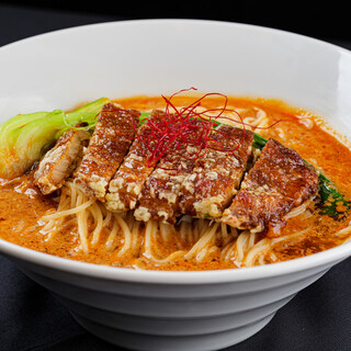 大人気パイコー担担麺