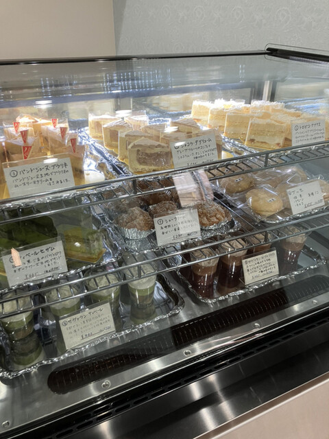 ジュールグーフェ　ル　リーヴルドゥパティスリー ジュール ヴェルヌ (パリ) の口コミ1,088件 - トリップアドバイザー