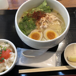 Toripaitan Ramen Jiyuugao Kakageyama - 