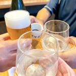 頼酒店 - ひとり増えました(乾杯)