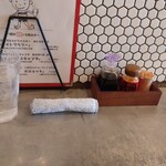 キッチン トット - テーブルセットアップ状況