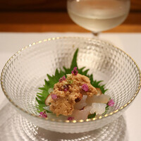 シーズン - 造り カワハギと原木椎茸の肝和え