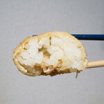いなり寿し　清水家 - 最大の特徴は、酢飯の中に仕込まれた糸昆布（おくら昆布）