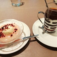 Russian Restaurant ROGOVSKI 銀座 - 