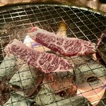 焼肉 晩餐館 - 焼きます