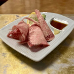 焼肉 晩餐館 - タン刺し