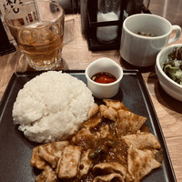 十勝ハーブ牛焼肉 MONMOM - 