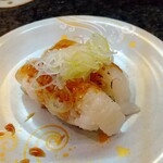 Heiroku Sushi - 中華風のエンガワ炙り