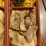 登利平 - 鶏めし松は胸肉ともも肉ミックス