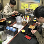 お食事処 快心友 - 