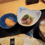 天狗寿司 - 小鉢，フルーツ