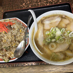 こく一番 ラーメン みどりや - 