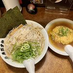 東京おぎくぼラーメン ゑびすや 四日市店 - 