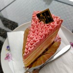 Monrebu - 木苺のバタークリームケーキ