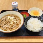 満悦食堂 - 朝食メニュー（そば+玉子かけご飯）400円