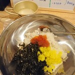 韓国食堂 ペゴパ - チュモッパ混ぜる前