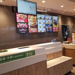 マクドナルド - 販売カウンター