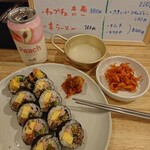 韓国食堂 ペゴパ - キンパ、ピーチマッコリ、さきいかコチュジャン
