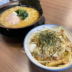 横浜家系ラーメン 福まし家 - 