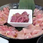 鳥焼肉 四万十家 二郎 - 鳥塩盛りおまかせ５種