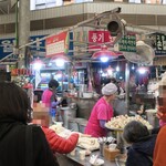 고향칼국수 - 2019/11/12コの字カウンターは大賑わい