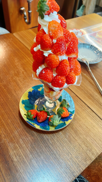 北九州市で話題のパフェ15選！大きいパフェやテイクアウトOKのお店も