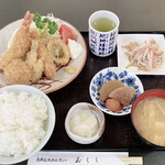 Tamakushi - ミックスフライ定食 880円